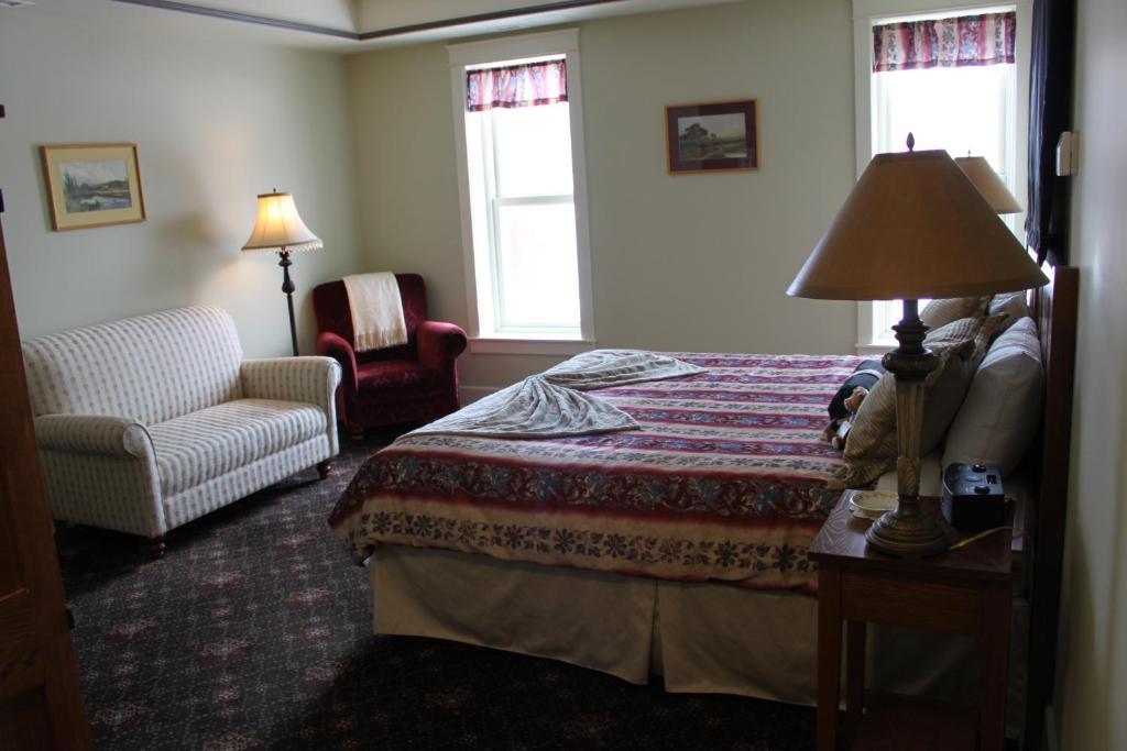 Selkirk Hotel Edmonton Bilik gambar